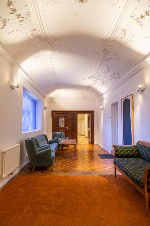 Apartment In Historischer Villa Mit Parkplatz Gruenau im Almtal Exterior photo